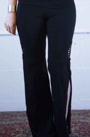 Cutout Flair Leggings